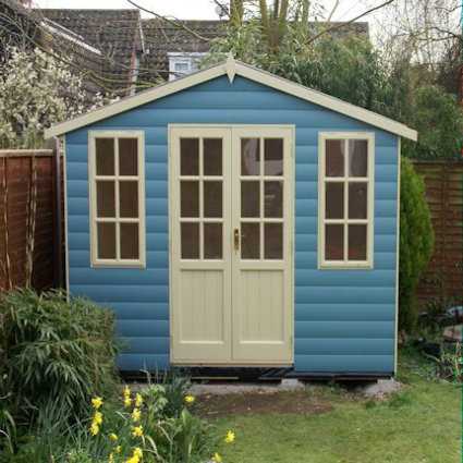 insulated summer house